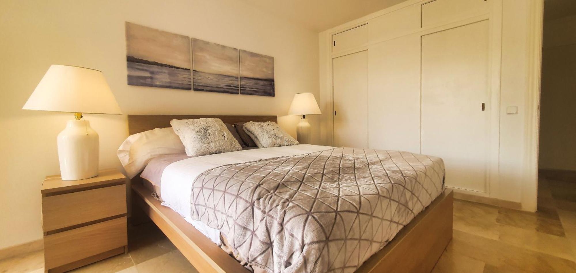 Apartment 2000. Spacious On The Promenade.
